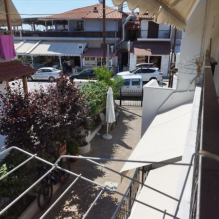 Apartamento Christa'S Studio Nikiti  Exterior foto