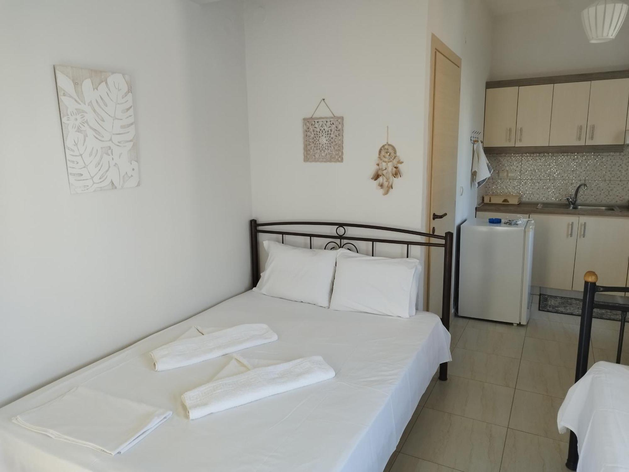 Apartamento Christa'S Studio Nikiti  Exterior foto