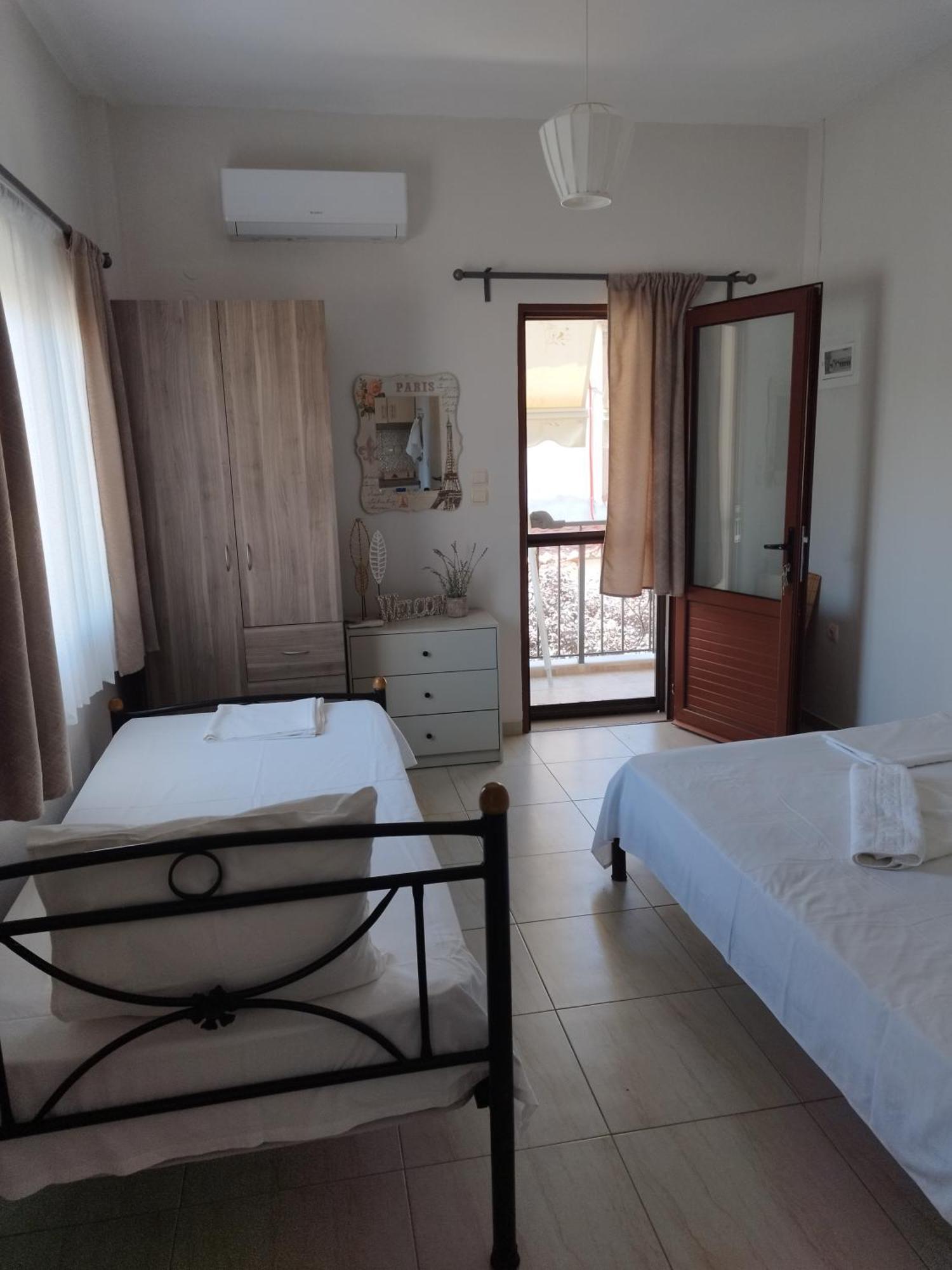 Apartamento Christa'S Studio Nikiti  Exterior foto